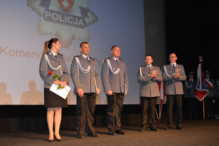 W Święto Policji uhonorowano ponad 100 policjantów. Będzie nowa komenda? (+ zdjęcia) 