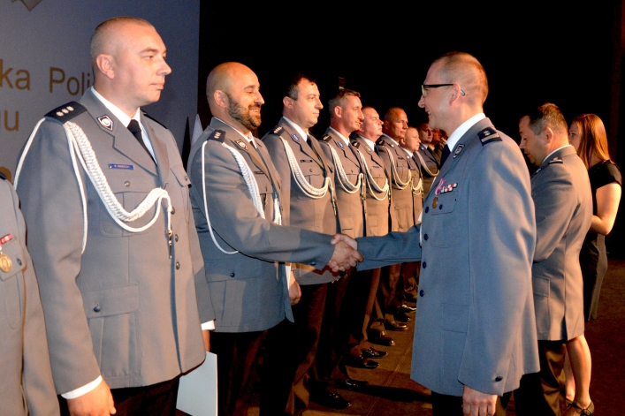W Święto Policji uhonorowano ponad 100 policjantów. Będzie nowa komenda? (+ zdjęcia) 