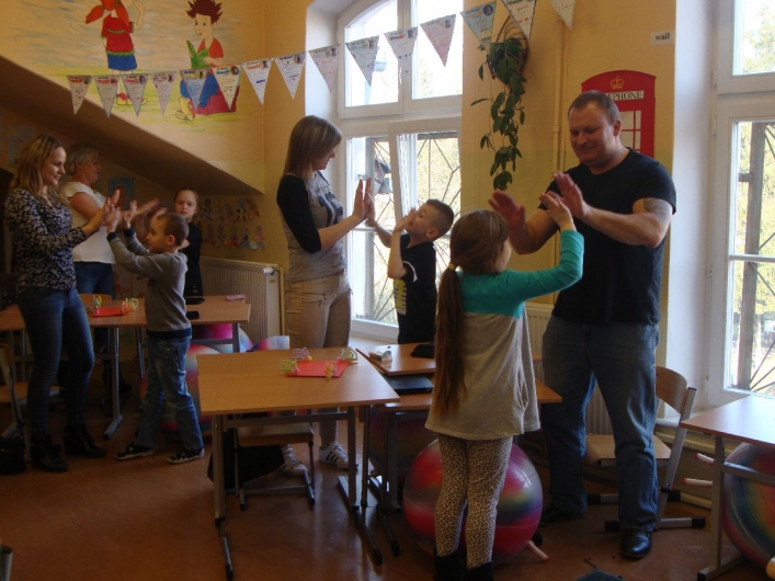 Warsztaty językowe w Szkole Podstawowej nr 8 w Elblągu (+ zdjęcia)