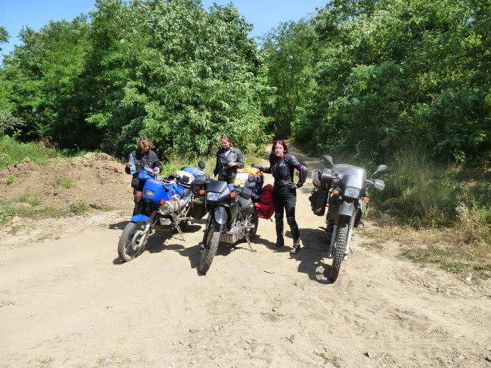 Warto tam pojechać dla widoków i dla ludzi - Karolina Borsukowicz o podróży motocyklowej do Rumunii