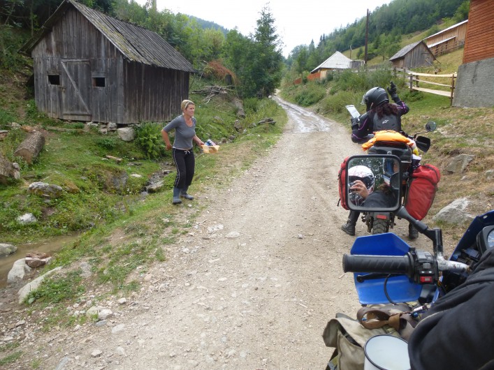 Warto tam pojechać dla widoków i dla ludzi - Karolina Borsukowicz o podróży motocyklowej do Rumunii