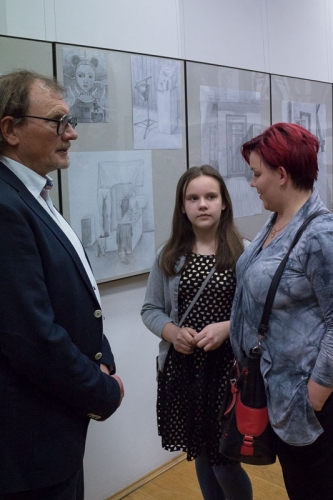 Wernisaż prac plastycznych dzieci i młodzieży trzech pracowni MDK (+ zdjęcia)