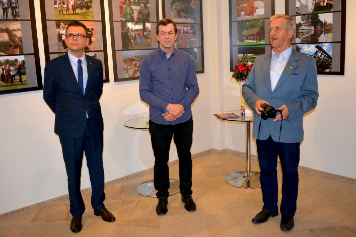 Wernisaż wystawy fotograficznej 