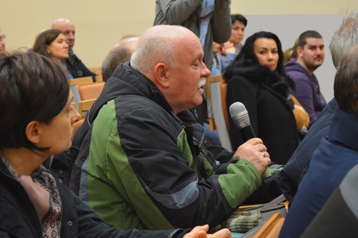 Wiadukt na Zatorze. Mieszkańcy zadają pytania, prezydent odpowiada