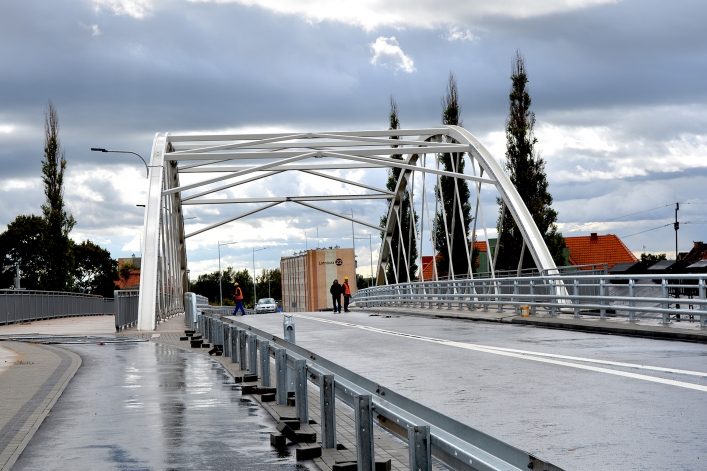Wiadukt na Zatorze przechodzi próby obciążeniowe