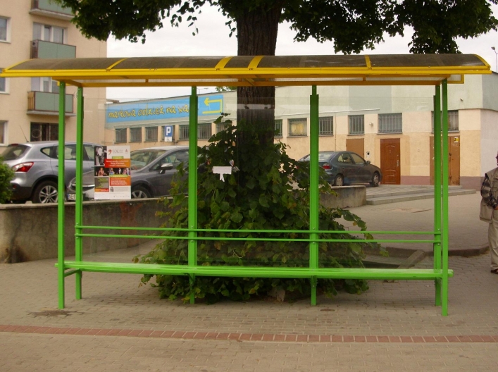Wiaty przystankowe w nowych miejscach