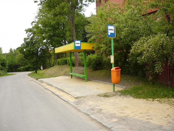 Wiaty przystankowe w nowych miejscach