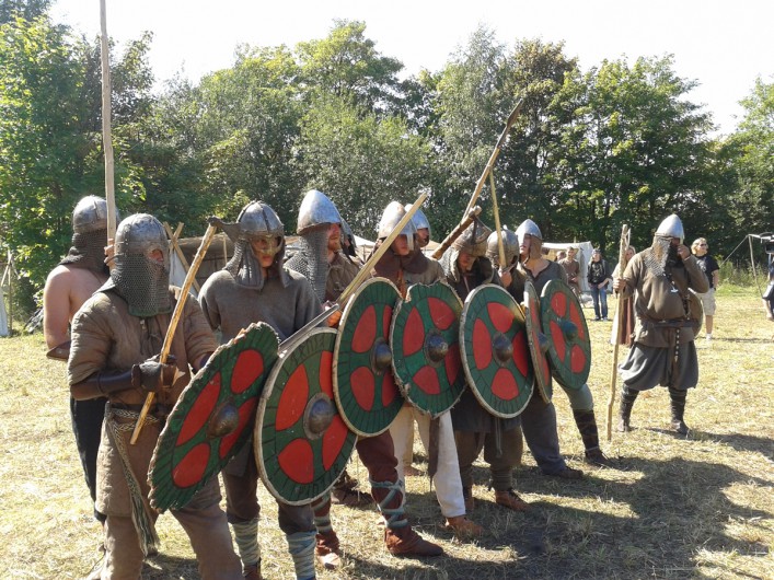 Wikingowie na Wyspie Spichrzów. Trwa festiwal średniowieczny