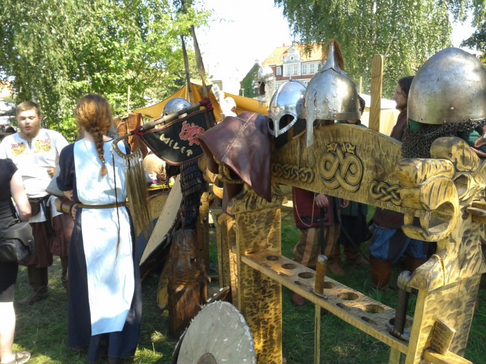 Wikingowie na Wyspie Spichrzów. Trwa festiwal średniowieczny