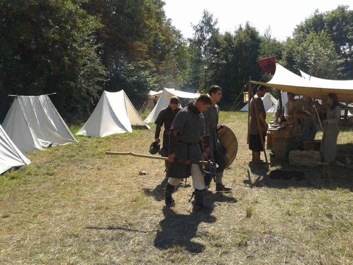 Wikingowie na Wyspie Spichrzów. Trwa festiwal średniowieczny