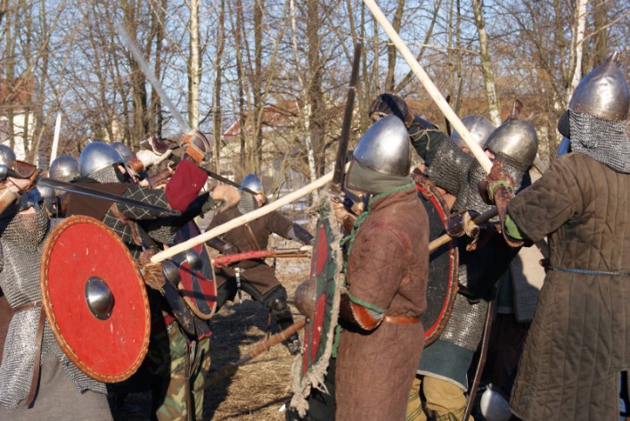 Wikingowie przeprowadzili trening bojowy na Wyspie Spichrzów (foto)