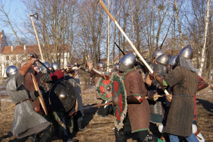 Wikingowie przeprowadzili trening bojowy na Wyspie Spichrzów (foto)