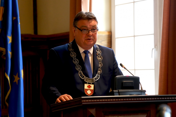 Witold Wróblewski zaprzysiężony na prezydenta Elbląga. „Działajmy razem, ponad podziałami”
