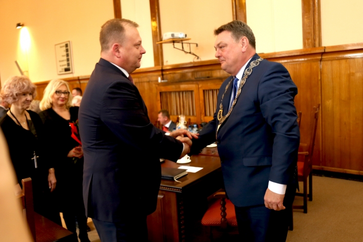 Witold Wróblewski zaprzysiężony na prezydenta Elbląga. „Działajmy razem, ponad podziałami”