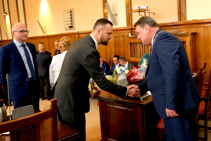 Witold Wróblewski zaprzysiężony na prezydenta Elbląga. „Działajmy razem, ponad podziałami”