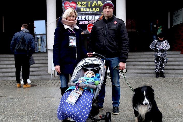 WOŚP gra w Elblągu. Na ulicach miasta kwestuje 450 wolontariuszy