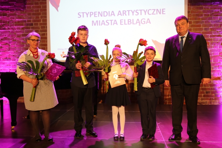 Wręczono Elbląskie Nagrody Kulturalne za 2018 r.