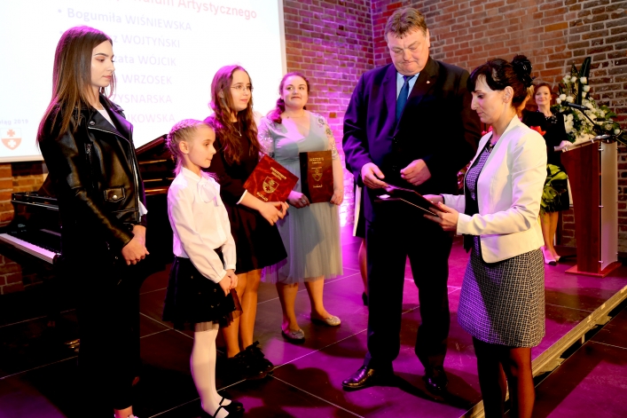 Wręczono Elbląskie Nagrody Kulturalne za 2018 r.