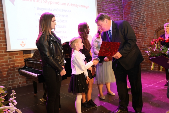Wręczono Elbląskie Nagrody Kulturalne za 2018 r.