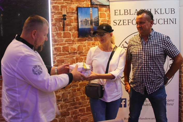Wspierają potrzebujących. XVI spotkanie Elbląskiego Klubu Szefów Kuchni
