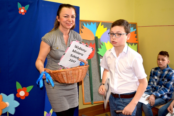 Wybory Mistera Szkoły Podstawowej nr 8 w Elblągu (+ zdjęcia)