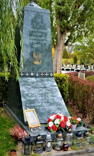 Wyjazd laureatów konkursów pod patronatem Prezydenta RP