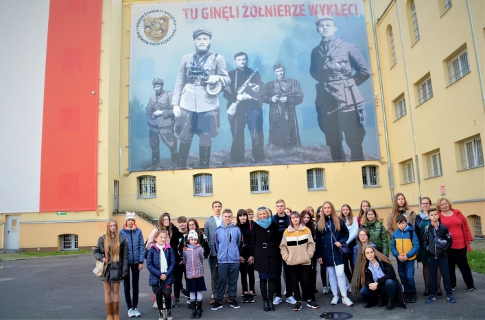 Wyjazd laureatów konkursów pod patronatem Prezydenta RP