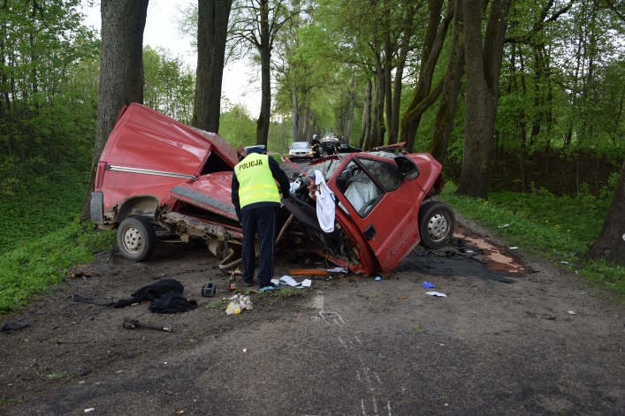 Wypadek drogowy w Niebrzydowie