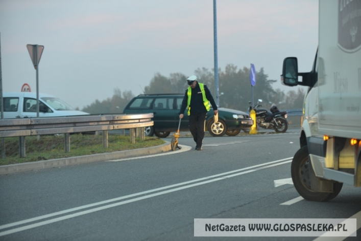 Wypadek na siódemce. Motocyklista zderzył się z samochodem