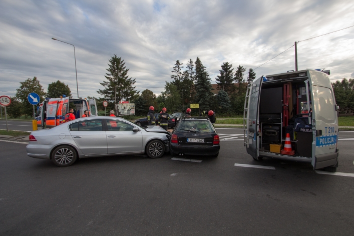 Wypadek na skrzyżowaniu w Kazimierzowie