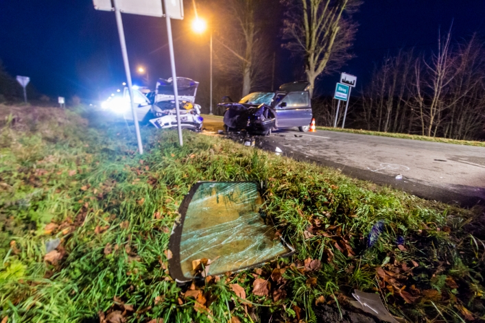 Wypadek w Dąbrowie. 7 osób rannych
