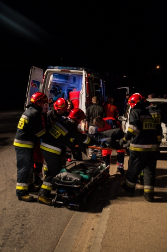 Wypadek w Gronowie Górnym. Kierowca kompletnie pijany