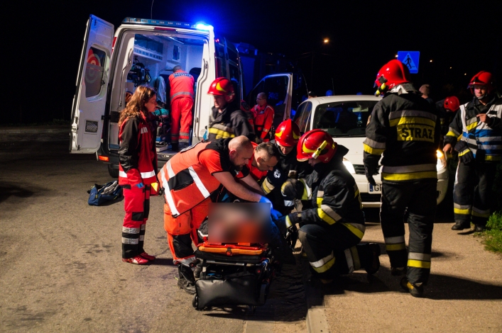 Wypadek w Gronowie Górnym. Kierowca kompletnie pijany