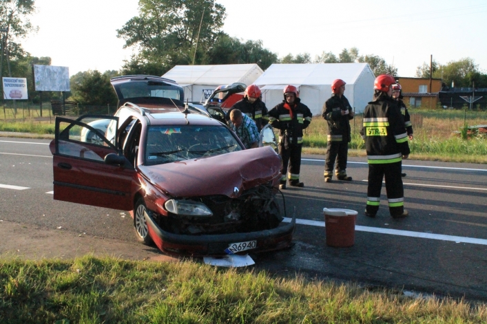 Wypadek w Kazimierzowie. Ranne cztery osoby
