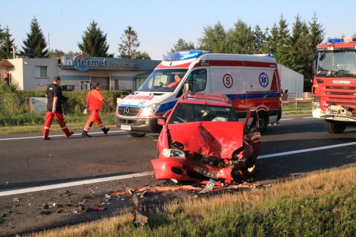 Wypadek w Kazimierzowie. Ranne cztery osoby