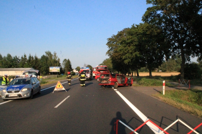 Wypadek w Kazimierzowie. Ranne cztery osoby