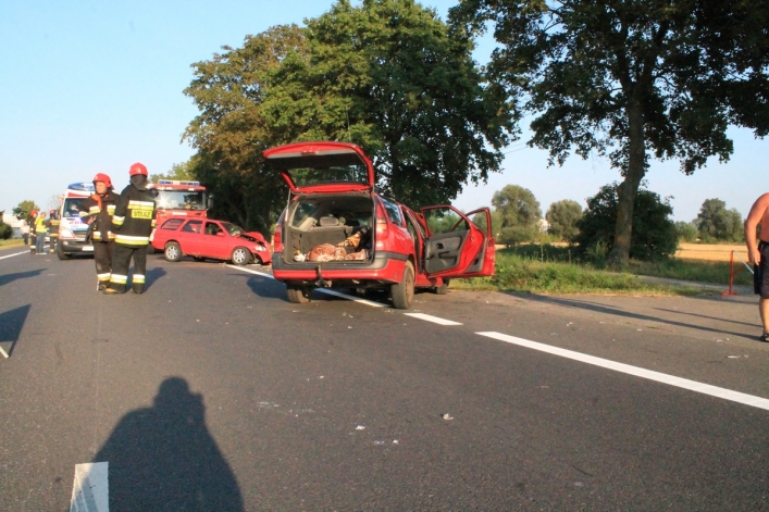 Wypadek w Kazimierzowie. Ranne cztery osoby