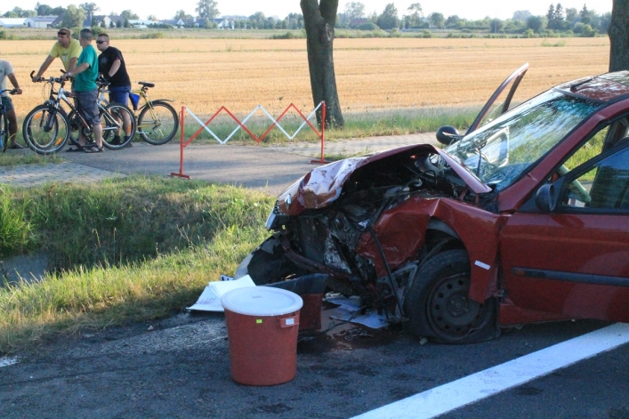 Wypadek w Kazimierzowie. Ranne cztery osoby