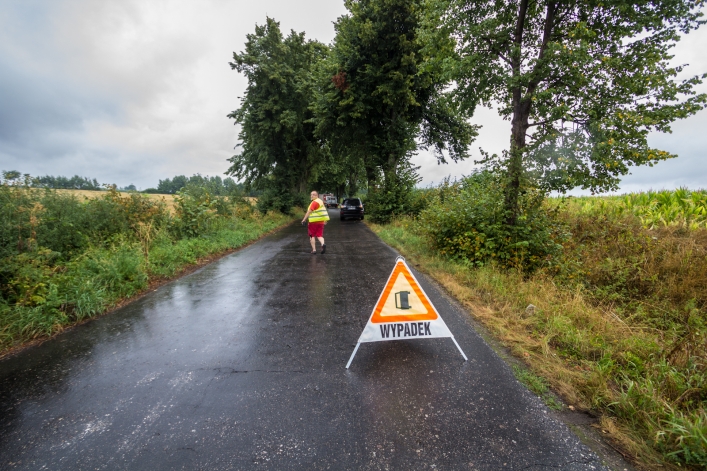 Wypadek za Pasłękiem. Kierująca straciła panowanie nad samochodem