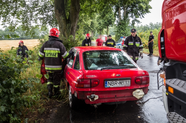 Wypadek za Pasłękiem. Kierująca straciła panowanie nad samochodem
