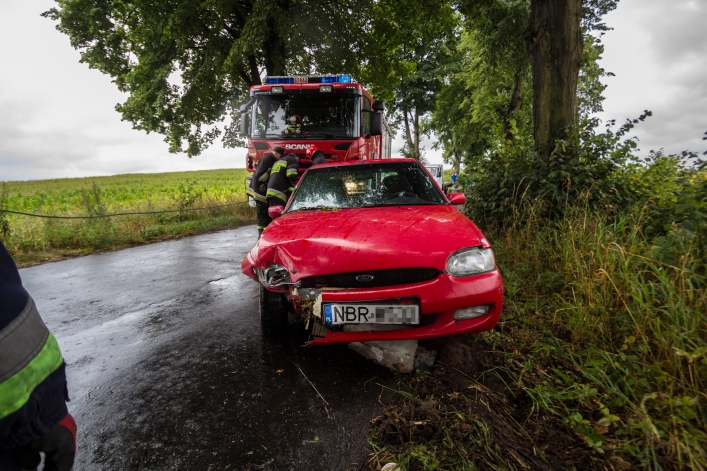 Wypadek za Pasłękiem. Kierująca straciła panowanie nad samochodem