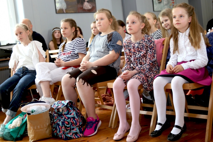 Za nami II Miejski Konkurs Wokalny „Piosenka z humorem” w MDK w Elblągu (zdjęcia – część 2.)