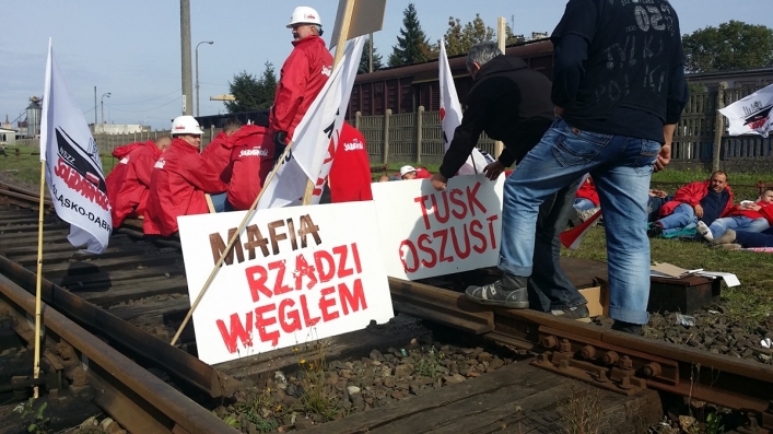 Żądania górników trafią do rządu. Blokada trwa
