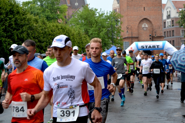 Zakończył się IX Elbląski Bieg Piekarczyka. Białorusini na najwyższym stopniu podium (+ zdjęcia)