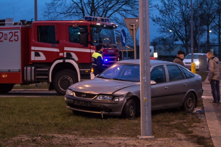 Zderzenie dwóch pojazdów w Kazimierzowie