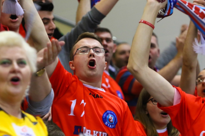 Zderzenie kultur. Start 60 minut od półfinału