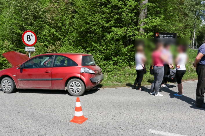 Zderzenie na 504. W jednym z aut - dwumiesięczne dziecko