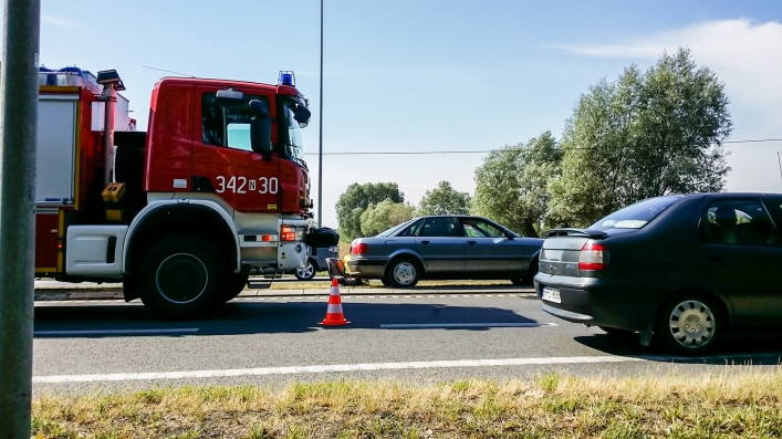 Zderzenie pojazdów na drodze krajowej numer 7