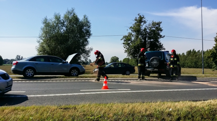Zderzenie pojazdów na drodze krajowej numer 7
