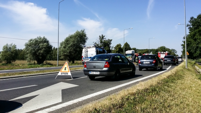 Zderzenie pojazdów na drodze krajowej numer 7